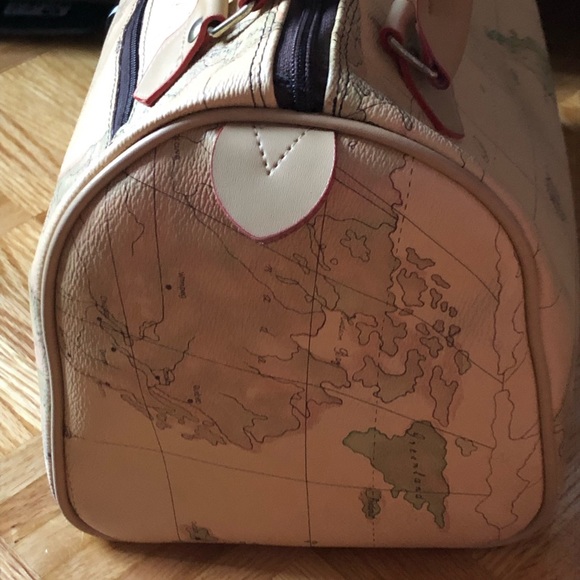 World map hand bag - Picture 6 of 10